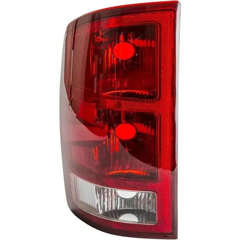 Foco Tras Izq Dodge Ram 1500 4.7l V8 05-06