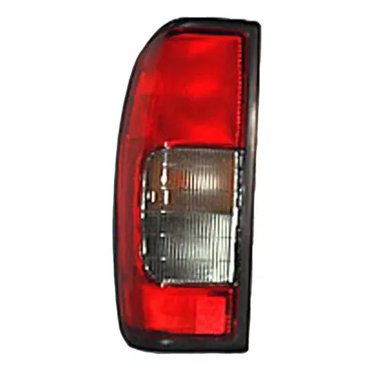 Foco Trasero Nissan Del Ier 3.3l 3275cc V6 2001