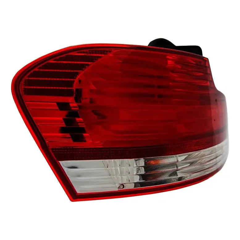 Foco Trasero Compatible Bmw 1 Series M 3.0l L6 2011