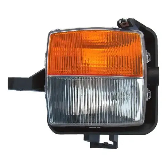 Socate Foco Del Izq Direccional Cadillac Cts 5.7l V8 04-05