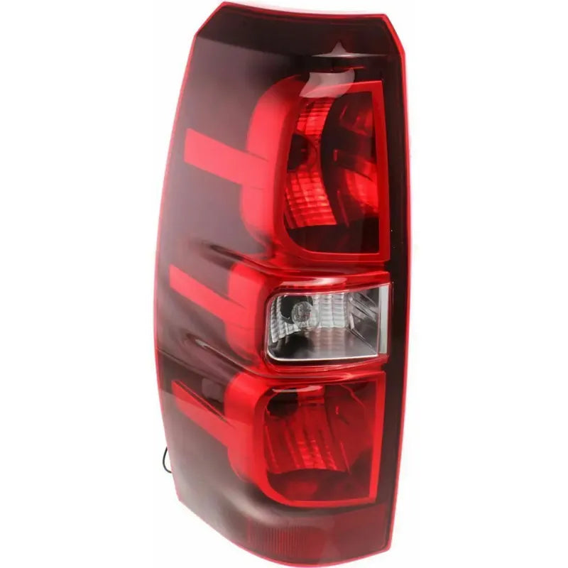 Foco Tras Izq Compatible Chevrolet Avalanche 5.3l V8 07-13