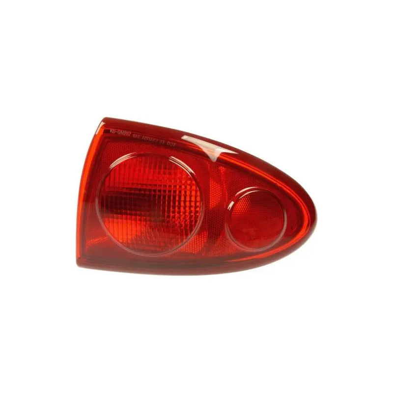 Foco Trasero Chevrolet Cavalier 2.2l L4 Bi-fuel 03-04