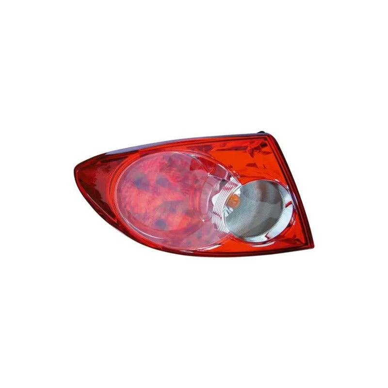 Foco Trasero Mazda 6 2.3 L4 03-05