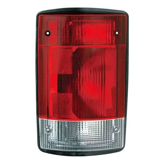 Foco Trasero Ford E-150 5.4l 330cu. In. V8 04-06